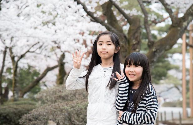 Private Yokohama Family Tours with Local Guides 100% Personalized