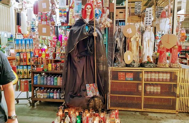  Museums, Magic City Market & Meals: A Cultural Tour of Acapulco