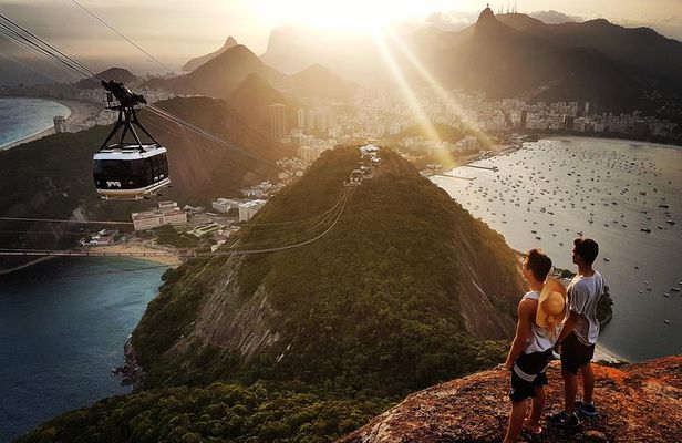 Climb to the Top of Sugarloaf Mountain