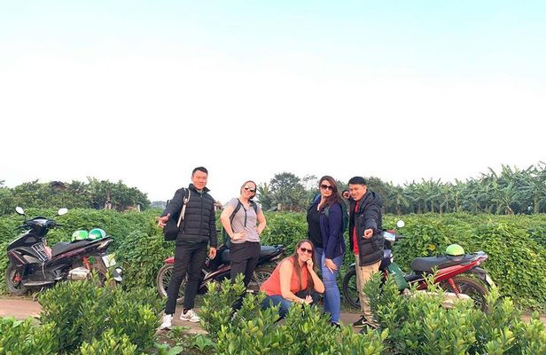 Best Hanoi Motorbike Tour: Local Guide, City Center & Countryside