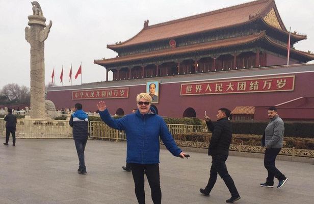 4 Hour Private Walking Tour to Tiananmen Square and Forbidden City