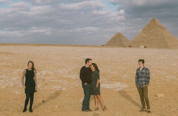 Private Day tour with Guide to Giza Pyramids, Saqqara and Memphis from Cairo