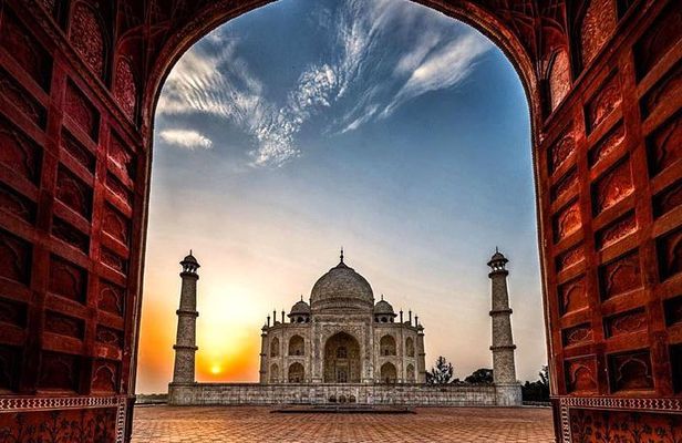 Full day Taj Mahal Tour with Mughal Era experience