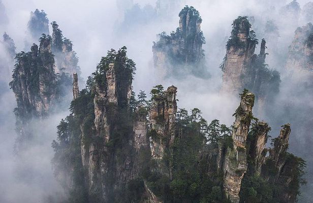 Private 3-Day Tour Combo Package:Zhangjiajie Avatar and Tianmen Mountain and Grand Canyon Glass Bridge