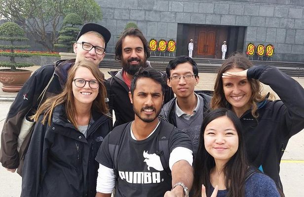 Ho Chi Minh Complex & Temple of Literature Tour (half day)