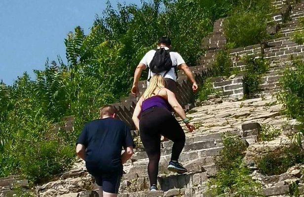 Huanghuacheng Great Wall Private Layover Guided Tour