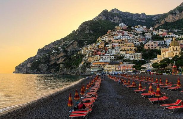 Pompeii and Amalfi Coast Day Trip from Naples