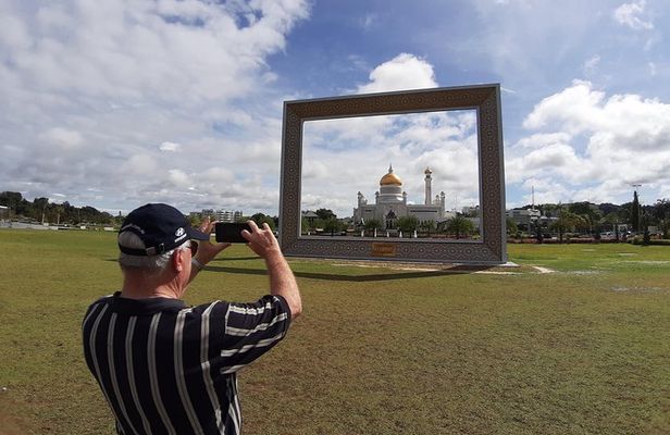 Private Bandar Highlight Tour