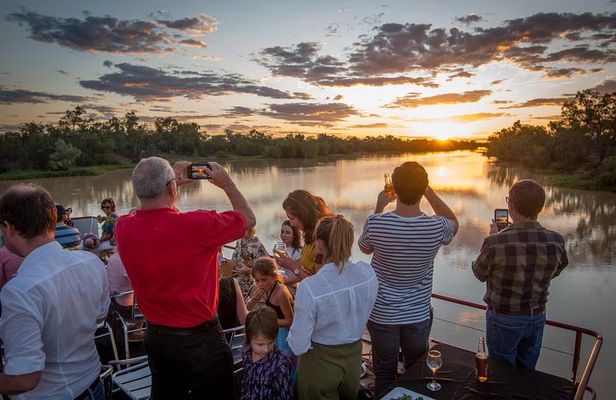 Drover's Sunset Cruise includes Smithy's Outback Dinner and Show