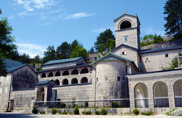 Lovcen Tour - Cetinje and Njegos's Mausoleum