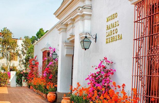 Shared Half Day Tour to Larco Herrera Museum