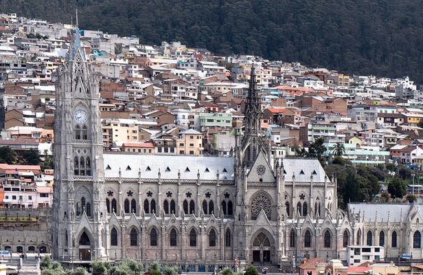 Quito Welcome Tour: Private Tour with a Local