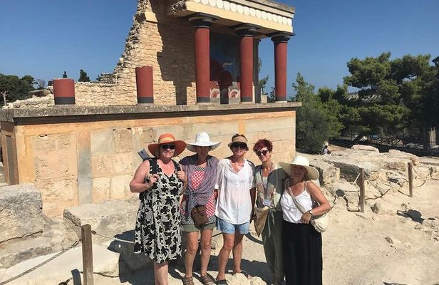 Knossos Palace Skip-the-Line Ticket (Shared Tour - Small group)