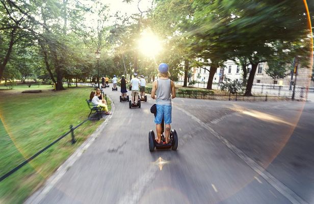 Gdansk by Night: 1,5-Hour Segway Tour