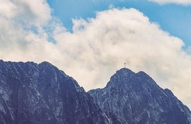 Krakow: Private Tour to Zakopane with Funicular & Cheese Tasting
