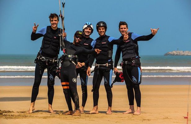 Group Kitesurfing lesson with a Local in Essaouira Morocco
