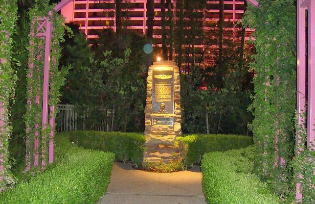 Haunted Vegas Tour and Ghost Hunt in Las Vegas