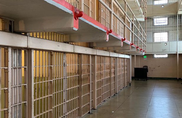 Alcatraz with Muir Woods and Sausalito Tour
