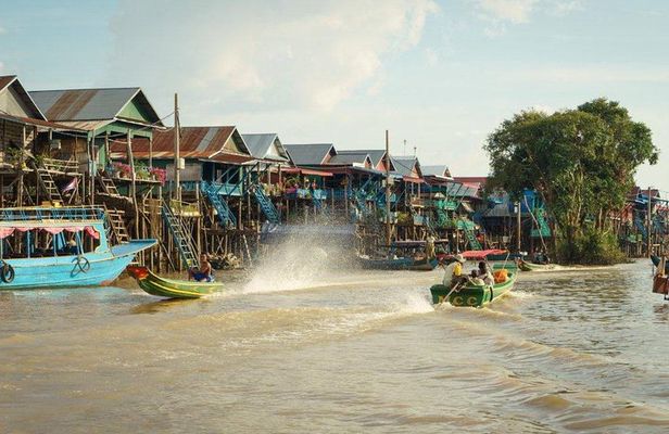 Explore Kompong Phluk Floating Village Private Experience