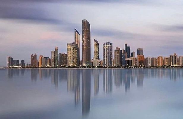 Abu Dhabi Cultural Tour with Falcon Hospital, Qasr Al Watan & Louvre Abu Dhabi !