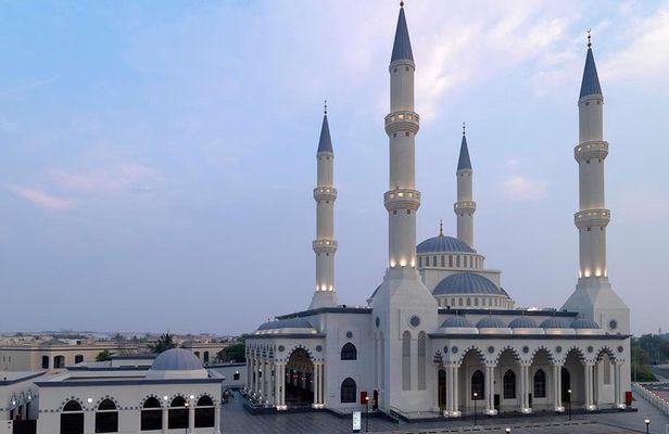 Dubai City Tour: Frame Tickets, Creek, Souks, Blue Mosque & Abra
