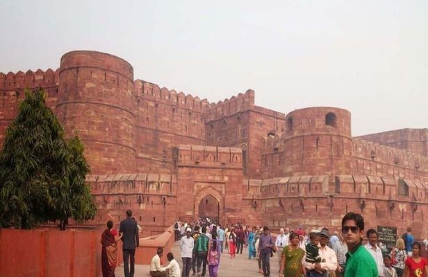 Agra Fort, Baby Taj & Mehtab Bagh Evening Tour