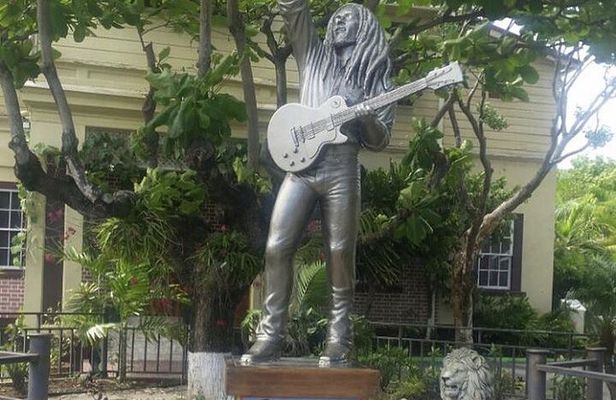 Bob Marley Museum and Devon House Kingston Private Day Tour