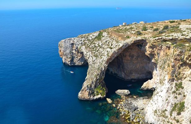 Hagar Qim temple (UNESCO), Limestone Heritage & Marsaxlokk Market guided tour
