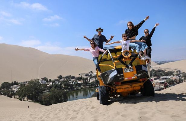  2D/1N Private Tour: Ballestas, Paracas, Vineyard & Huacachina