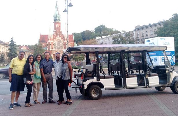 Krakow: Guided City Tour by Golf Buggy (with hotel pickup)