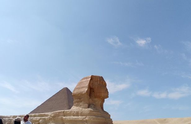 Giza pyramids,great Sphinx,sakkara , egyptian museum ,camel ride from 15$