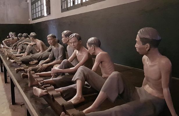 Hanoi Military tour for Half day city