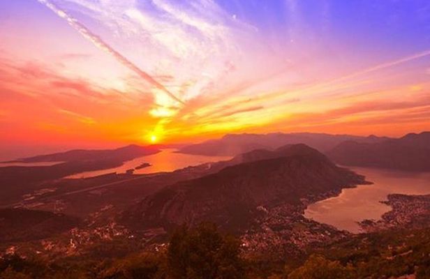 Horseshoe Bend of Montenegro-Budva Riviera & Boka Bay scenic tour
