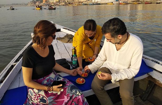 Morning boat and old city tour with official tour guide in varanasi