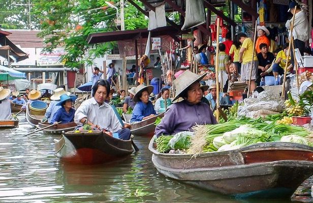 Private Tour to Damnoen Saduak Floating Market from Bangkok