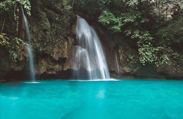 Osmeña Peak & Badian Canyoneering with Kawasan Falls Tour Package