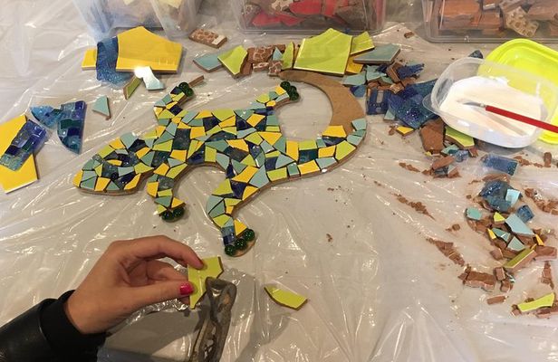 Guided Gaudí’s Trencadís Mosaic Workshop in Barcelona 4 Hours