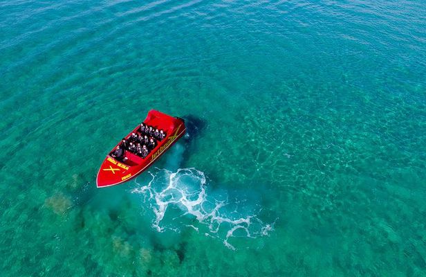Surfers Paradise, Gold Coast Jet Boat Ride: 55 Minutes