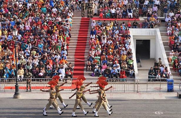 Amritsar City Tour ( Including Wagah Border Ceremony)