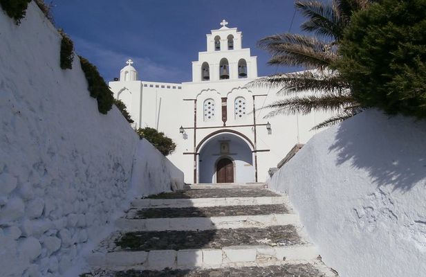 Tailor Made Private Tours in Santorini (4hours)
