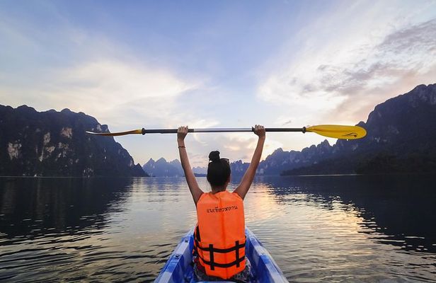 Khao Sok: 2-Day Cheow Lan Lake Tour & Lake Cabin from Phuket