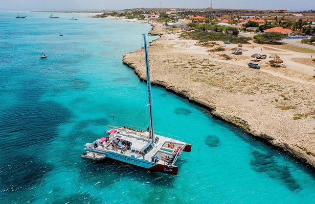 Half-Day Snorkel Sail Tour with Caribbean Lunch