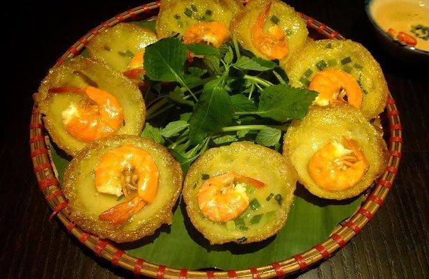 Saigon Street Food Tour by Private Car