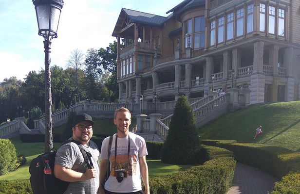 Private guided Mezhyhirya tour (Yanukovych Residence, Museum of corruption)
