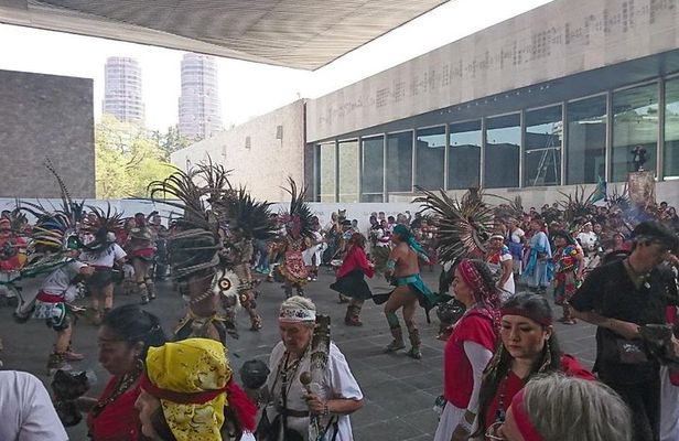 Private Tour Museum of Anthropology and Chapultepec Castle.