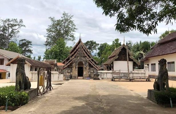 Lampang temples Private tour from Chiang Mai