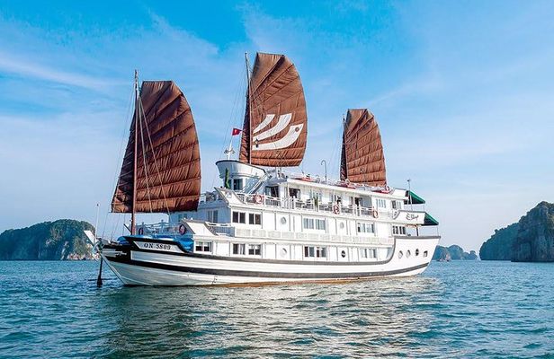 Halong Bay 2 Days 1 Night Cruise Tour