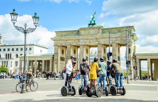 Berlin: Exclusive VIP Private Segway tour Experience