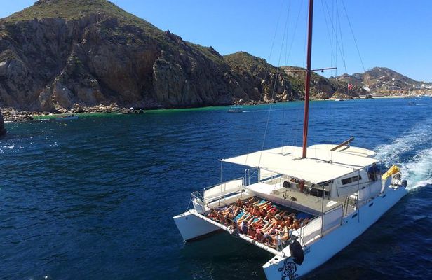 Private Catamaran Snorkeling Cruise in Los Cabos