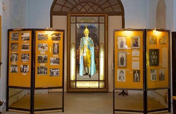 Hyderabad Classic Half Day Tour Snacks & Drinks Included